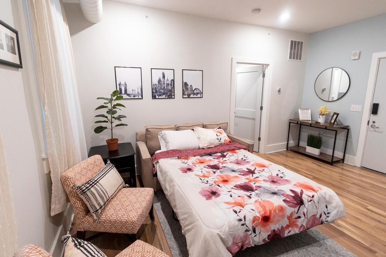 Spacious 2 Bed 2 Bath Downtown Otr Condo Minutes Walk To The Reds Bengals Stadium & More! Цинциннати Экстерьер фото